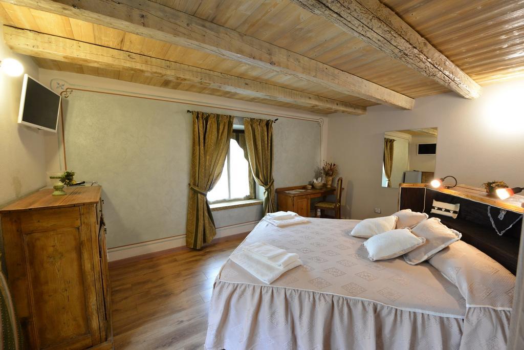 Vecchio Mulino Guest House Αόστα Εξωτερικό φωτογραφία