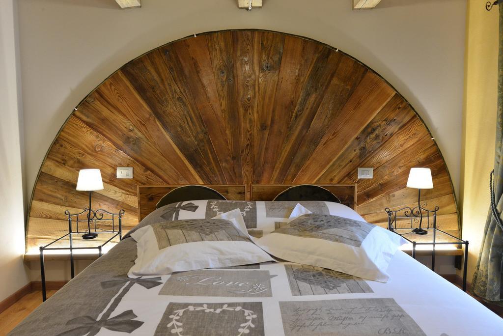 Vecchio Mulino Guest House Αόστα Εξωτερικό φωτογραφία