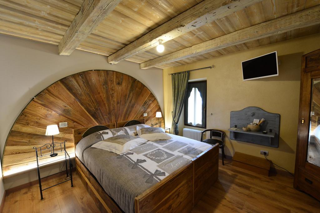 Vecchio Mulino Guest House Αόστα Εξωτερικό φωτογραφία