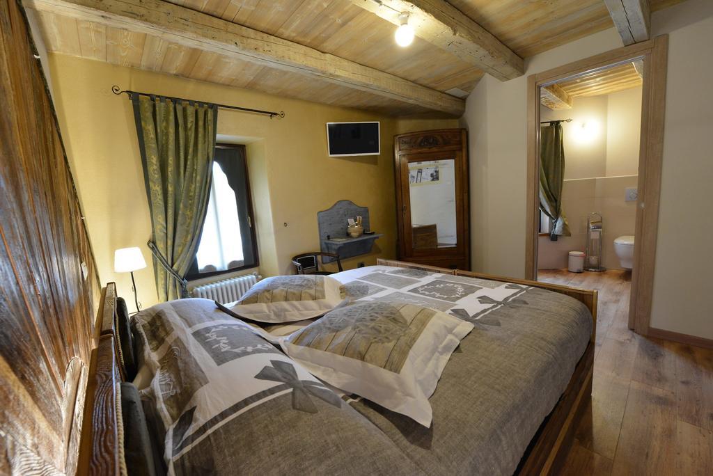 Vecchio Mulino Guest House Αόστα Εξωτερικό φωτογραφία