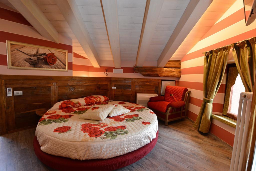 Vecchio Mulino Guest House Αόστα Εξωτερικό φωτογραφία
