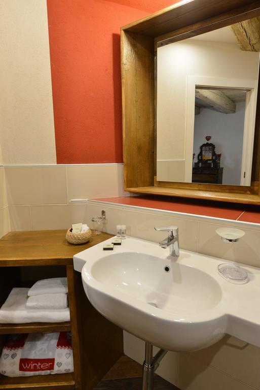 Vecchio Mulino Guest House Αόστα Εξωτερικό φωτογραφία